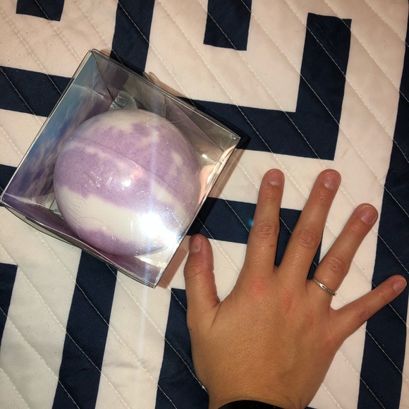 Large Tropical Bath Bomb - Picture 4 of 4